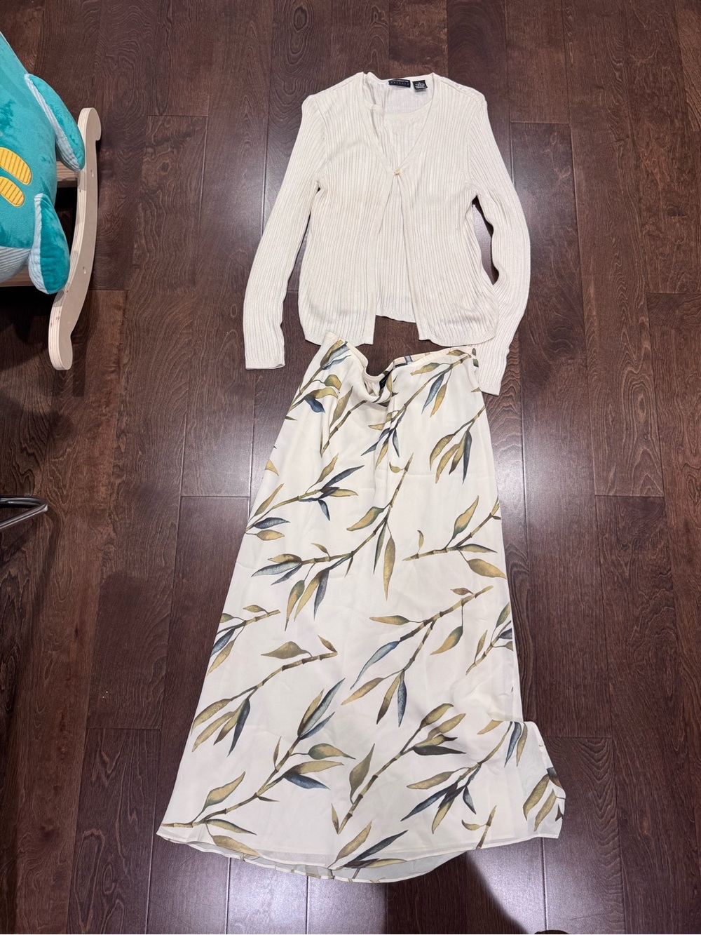 Cream Floral Midi Skirt with Olive and Blue Leaf Print and Creme top set